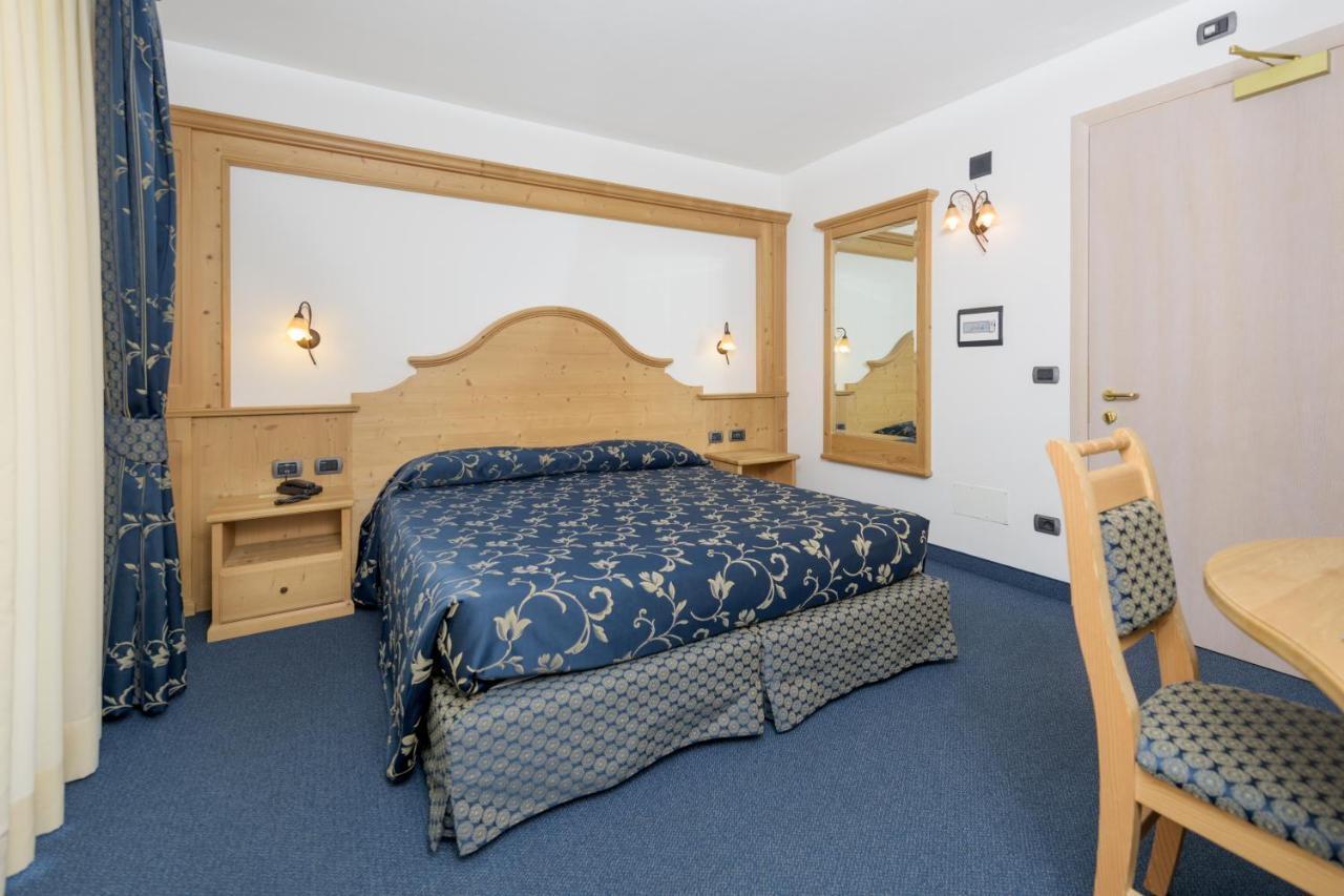 Family Hotel Andes - Only For Family Vigo di Fassa Buitenkant foto